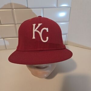 MLB Kansas City Royals New Era 59FIFTY Fitted Red White KC Baseball Hat 7 1/2